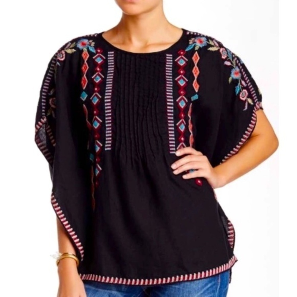 Johnny Was | DinahBlack Embroidered Poncho Top Sz S